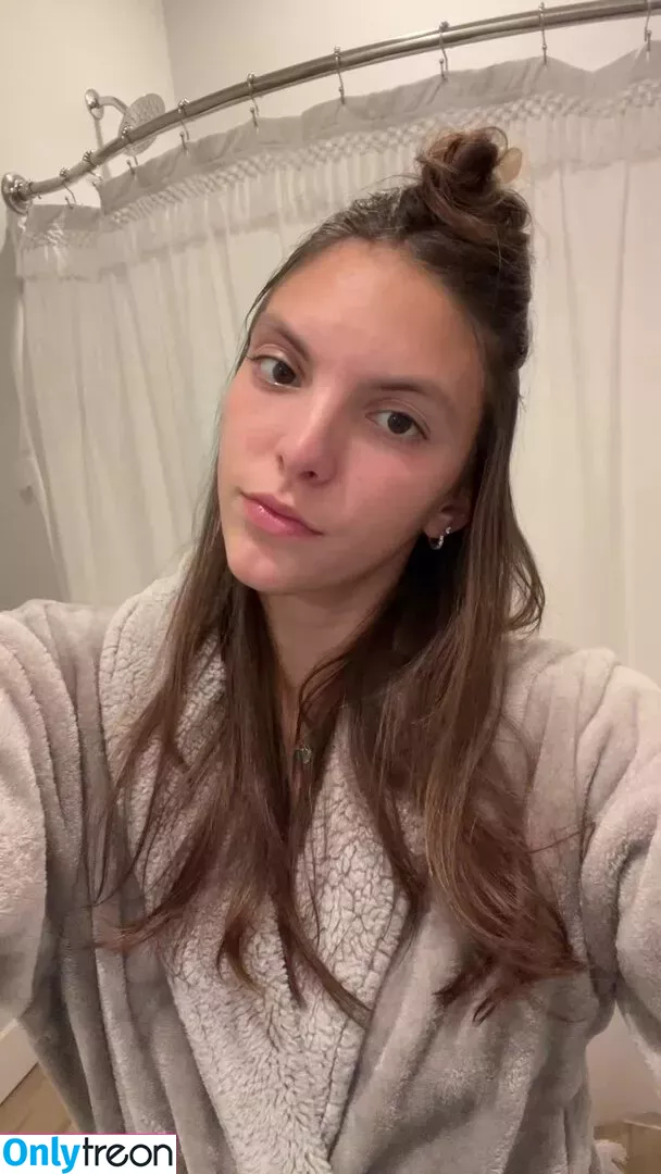 Jackie Aron nude photo #0072 (jackiearon_)