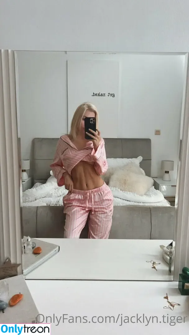 Jacklyn.tiger nude photo #0129 (jacklyntiger)