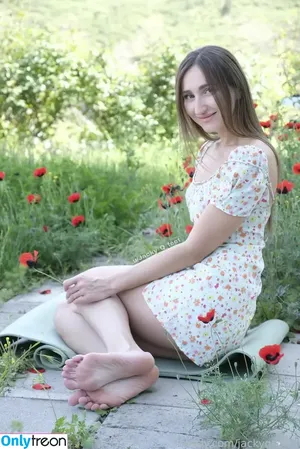 Jackyqsoles / Jackyjaison / Jackyq_soles / jacky_q_ nude photo #0067