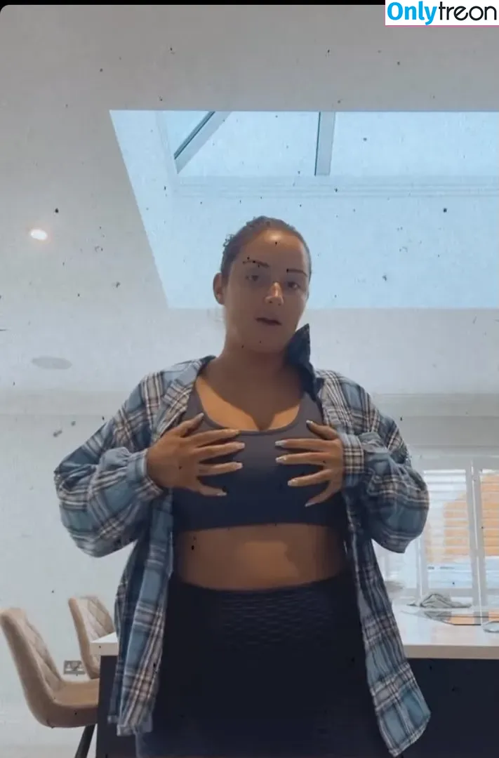 Jacqueline Jossa nude photo #0030 (EastEnders / jacjossa)