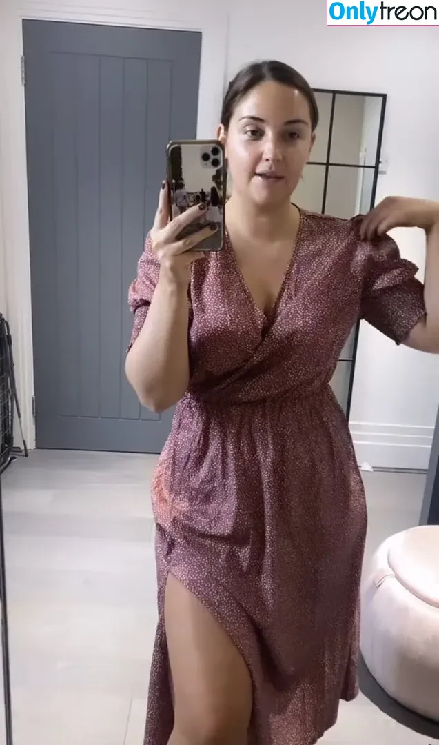 Jacqueline Jossa nude photo #0031 (EastEnders / jacjossa)