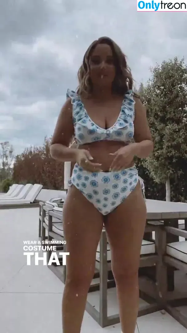 Jacqueline Jossa nude photo #0076 (EastEnders / jacjossa)