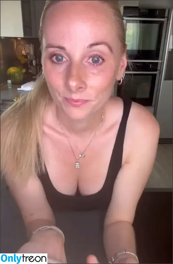 Jacqueline Sparrow nude photo #0111 (jacqueline_sparrow_)
