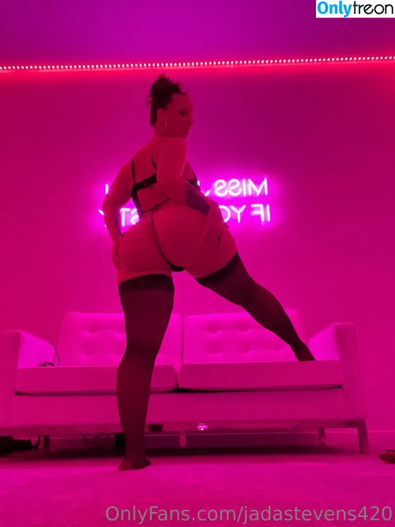 Jada Stevens nude photo #0315 (jadastevens / jadastevens420)