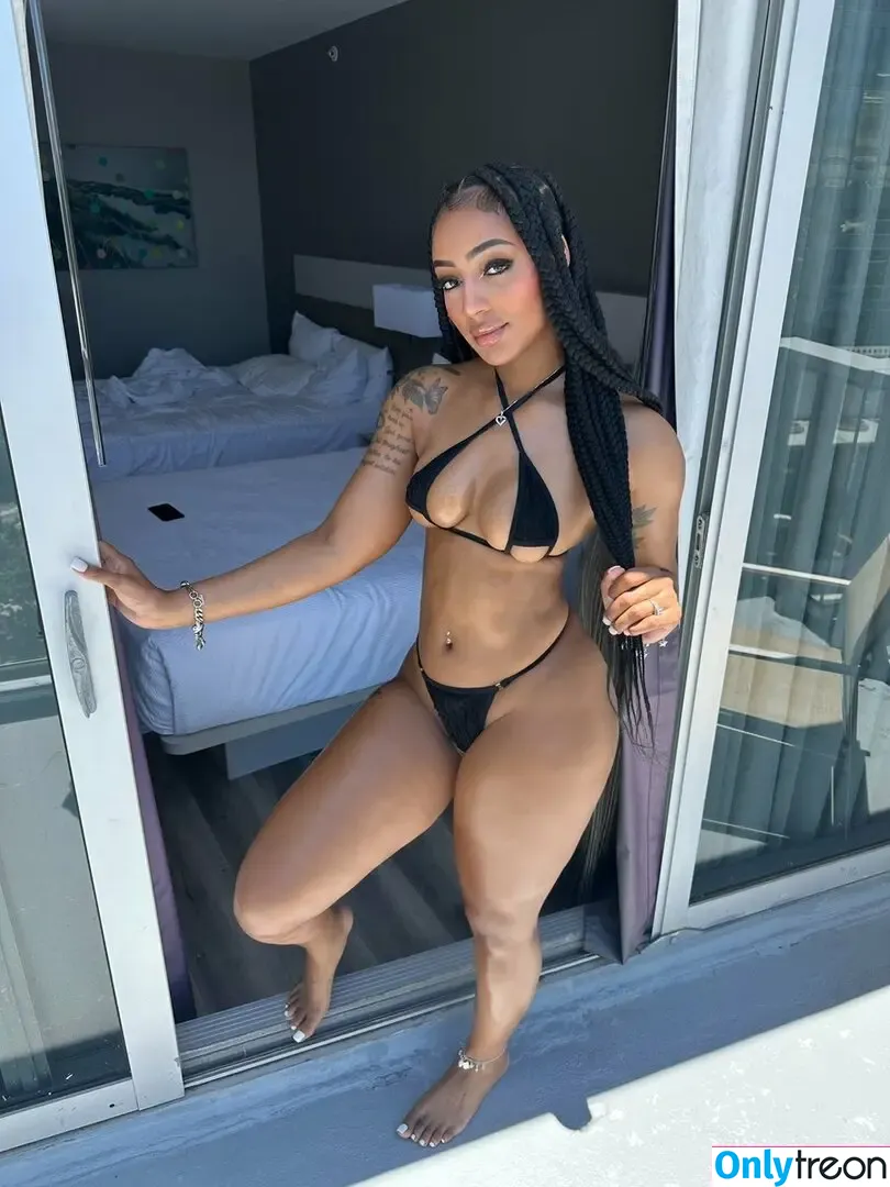Jada Thorpe nude photo #0031 (Jayy__Dubb)