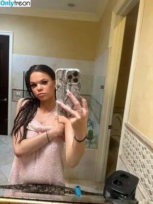 Jade Bri / anxiousontheinside / itsjadebri / realjadebri nude photo #0026