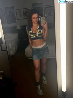 Jade Chynoweth / jadebug98 nude photo #0758
