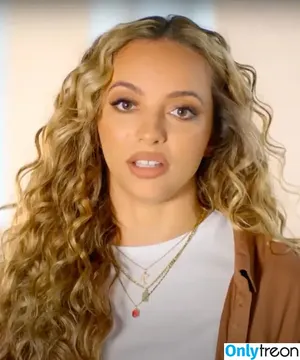 Jade Thirlwall / jadethirlwall nude photo #0298