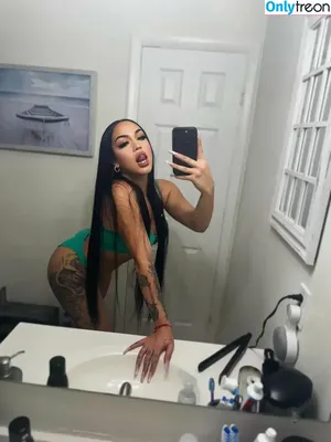 jadegotpeach / jadegotchy nude photo #0001