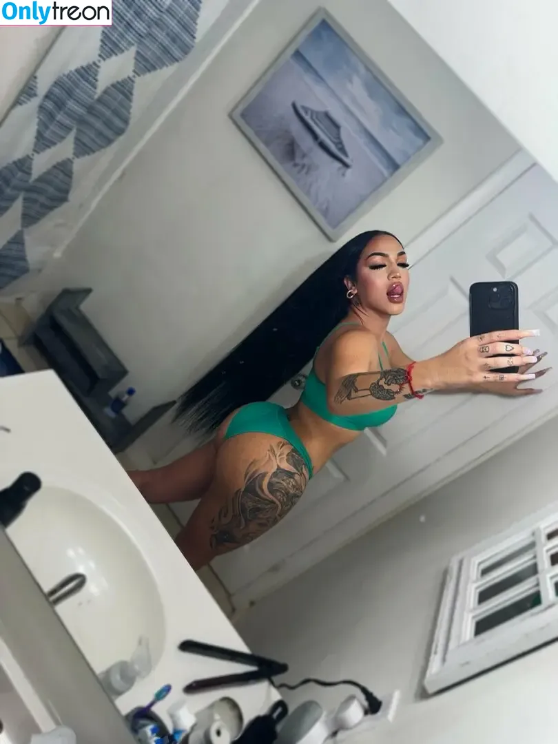 jadegotpeach nude photo #0002 (jadegotchy)