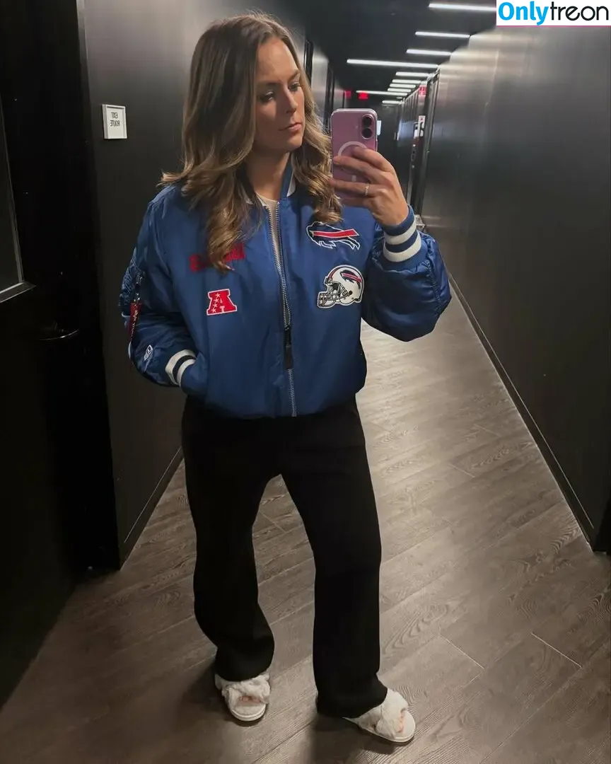 Jamie Erdahl nude photo #0027 (Jamie Erdahl)