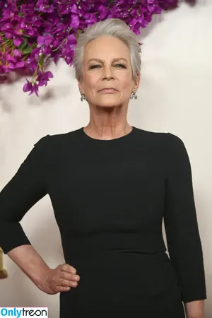 Jamie Lee Curtis / jamieleecurtis nude photo #0001