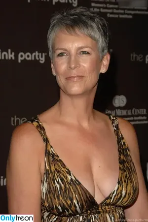 Jamie Lee Curtis / jamieleecurtis nude photo #0046
