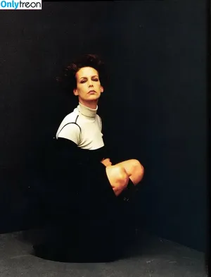 Jamie Lee Curtis / jamieleecurtis nude photo #0097
