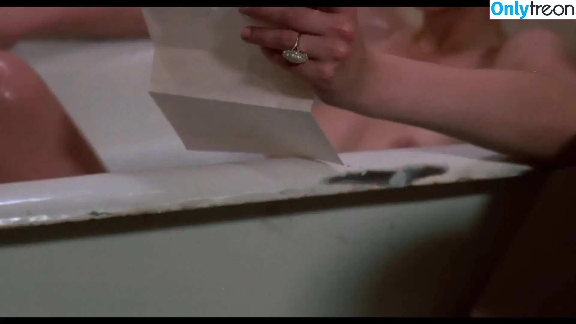 Jamie Lee Curtis nude photo #0109 (jamieleecurtis)