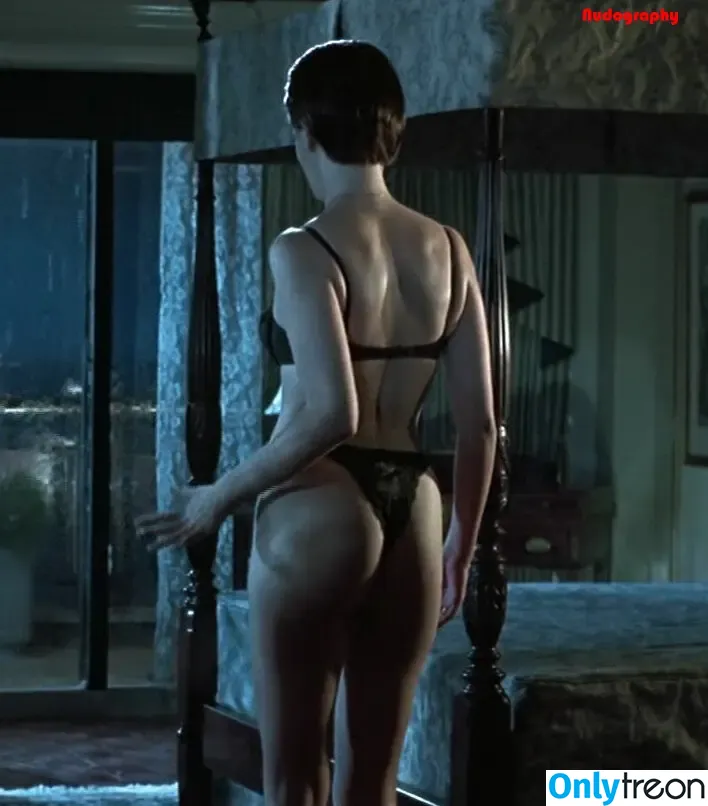 Jamie Lee Curtis nude photo #0145 (jamieleecurtis)