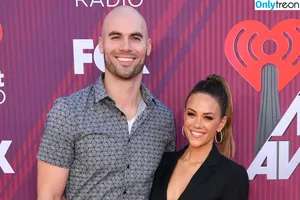 Jana Kramer / kramergirl nude photo #0168