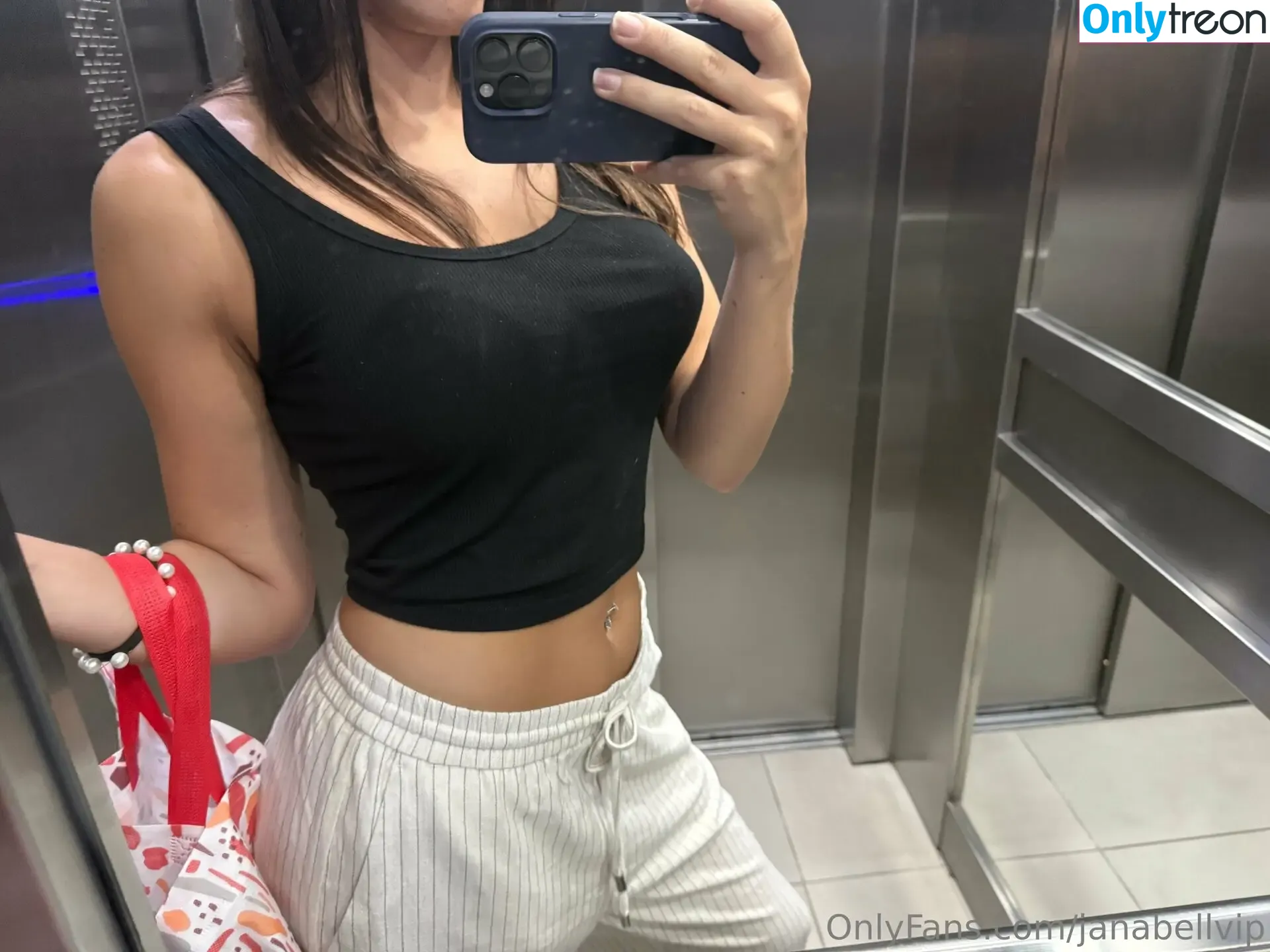 janabellvip nude photo #0045 (janabellok)