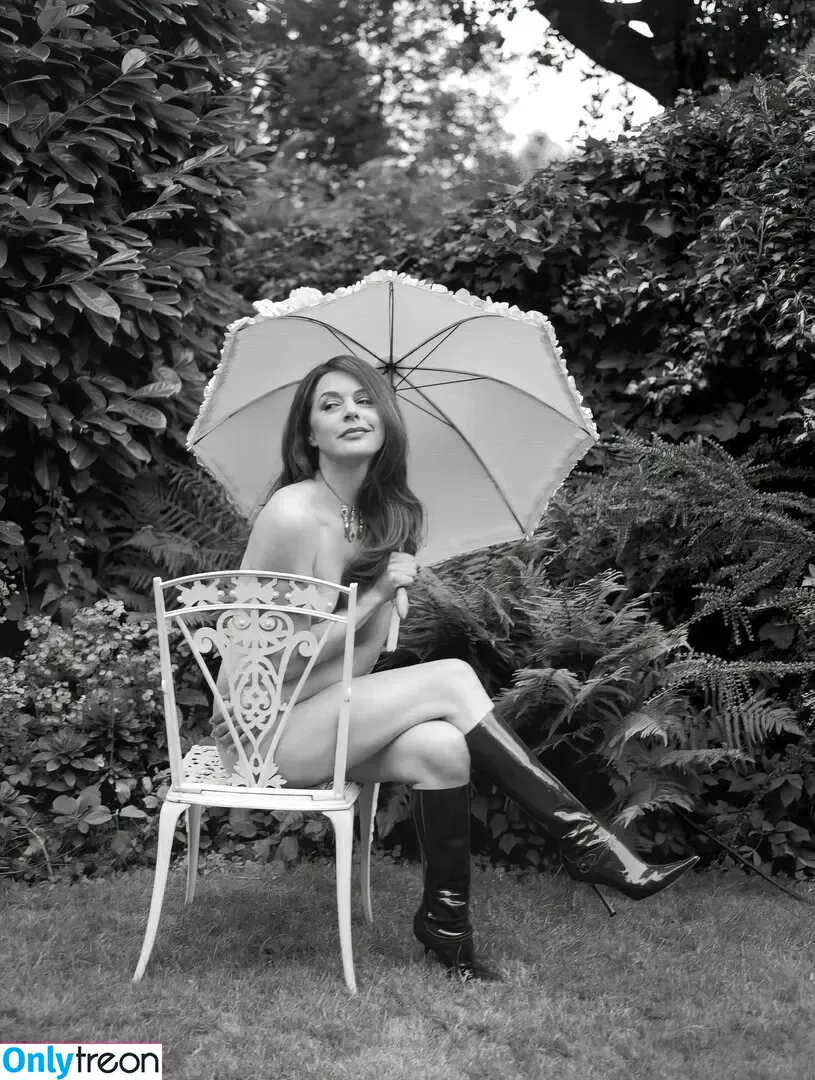 Jane Leeves nude photo #0021 (officialjaneleeves)