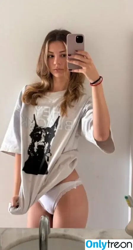 janee.mary nude photo #0034 (janee.mary)