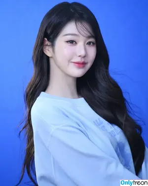 Jang Won-young / for_everyoung10 / 장원영 WONYOUNG nude photo #1772