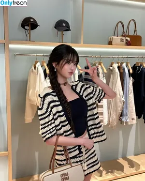 Jang Won-young / for_everyoung10 / 장원영 WONYOUNG nude photo #1868
