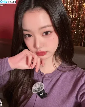 Jang Won-young / for_everyoung10 / 장원영 WONYOUNG nude photo #1872