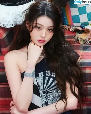 Jang Won-young / for_everyoung10 / 장원영 WONYOUNG nude photo #1874