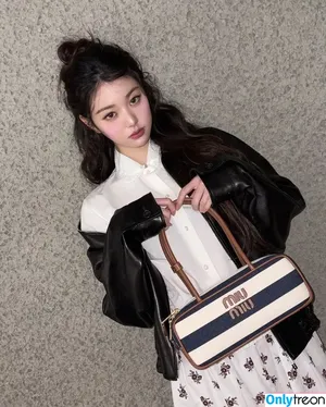 Jang Won-young / for_everyoung10 / 장원영 WONYOUNG nude photo #1921