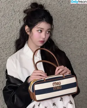 Jang Won-young / for_everyoung10 / 장원영 WONYOUNG nude photo #1924