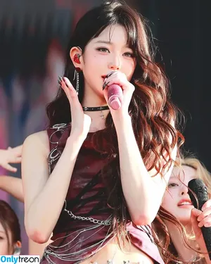 Jang Won-young / for_everyoung10 / 장원영 WONYOUNG nude photo #2029