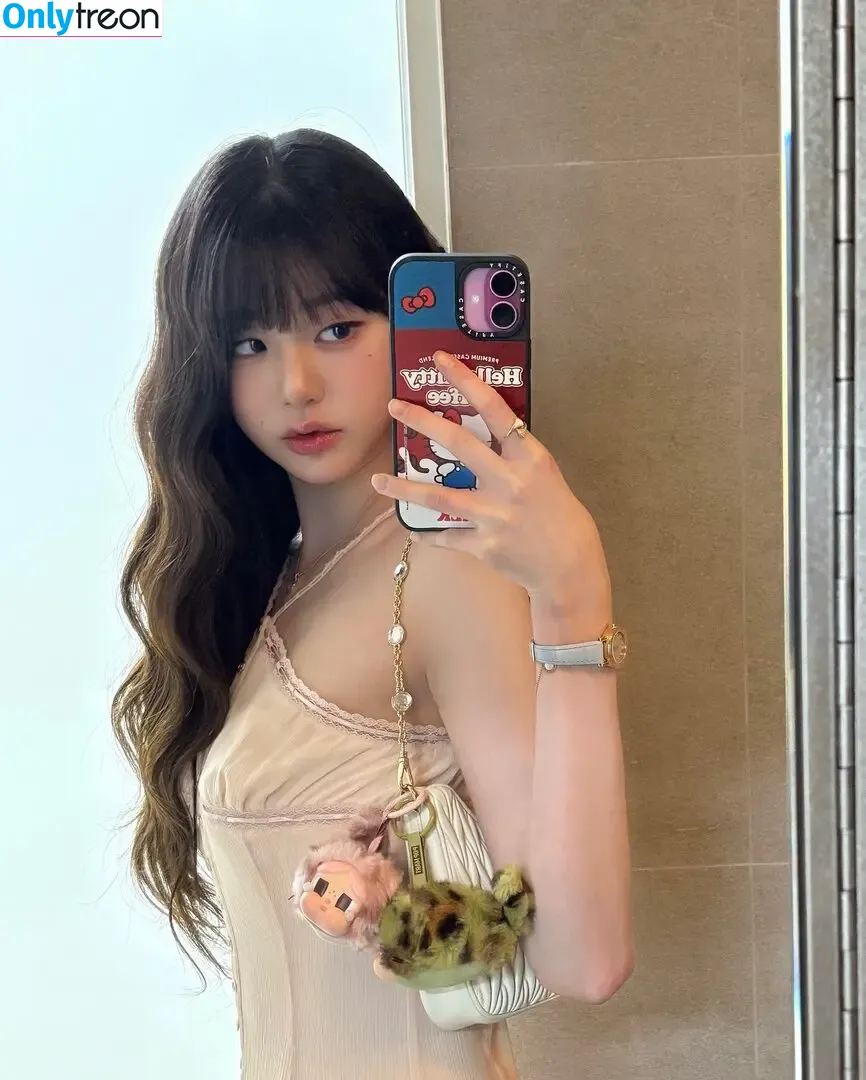 Jang Won-young nude photo #2638 (for_everyoung10 / 장원영 WONYOUNG)