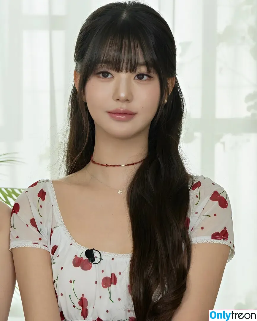 Jang Won-young nude photo #2647 (for_everyoung10 / 장원영 WONYOUNG)