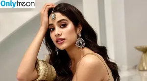 Janhvi Kapoor / janhvikapoor / janhvikapoorr nude photo #0251