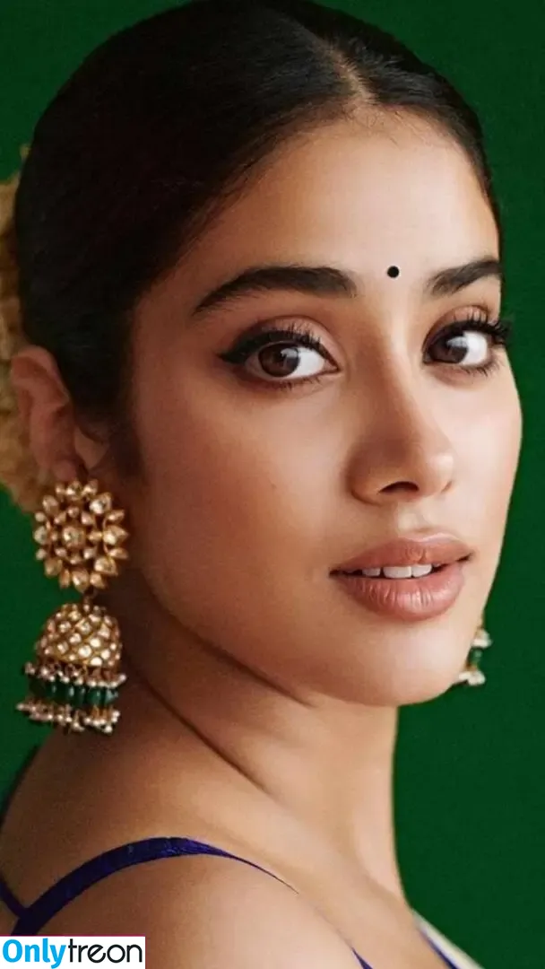 Janhvi Kapoor nude photo #0255 (janhvikapoor / janhvikapoorr)