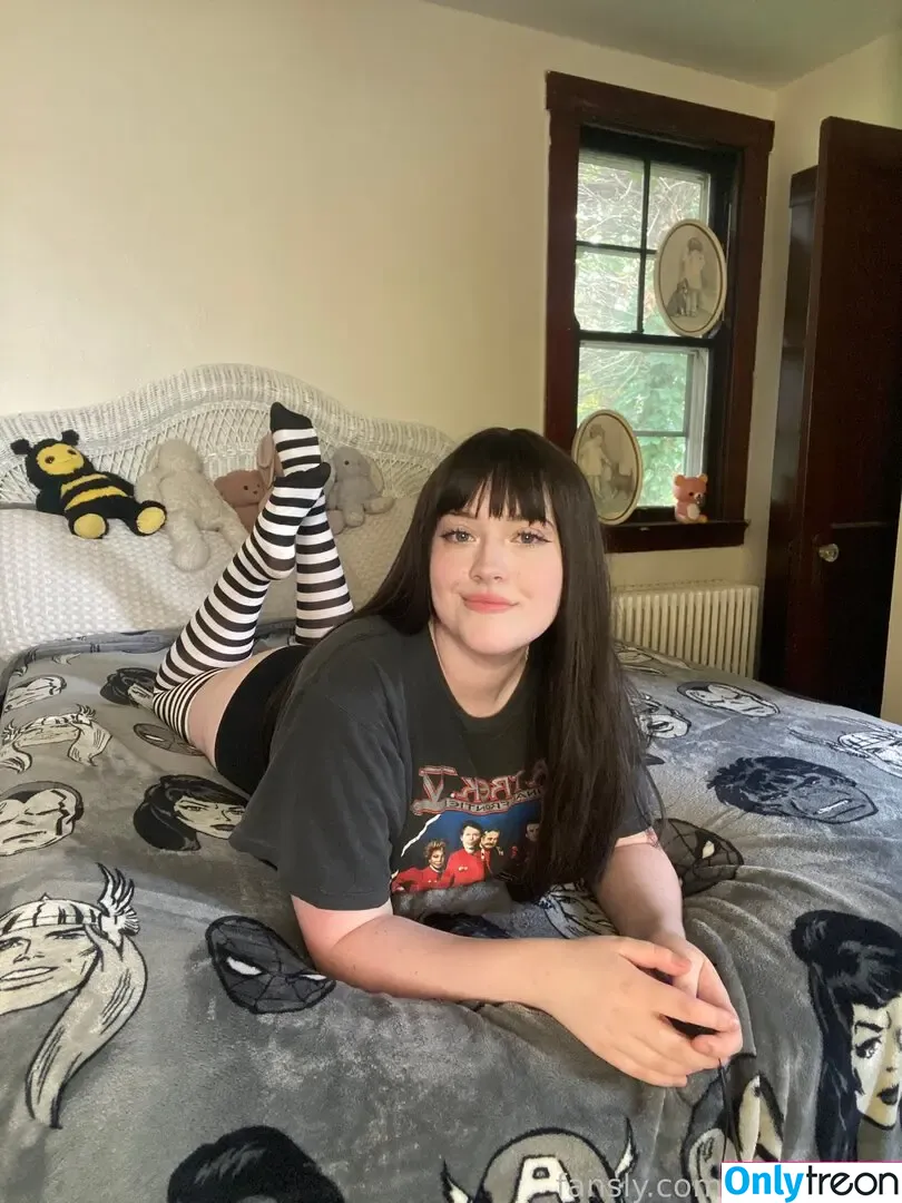 janiearlert nude photo #0015 (janiearlert)
