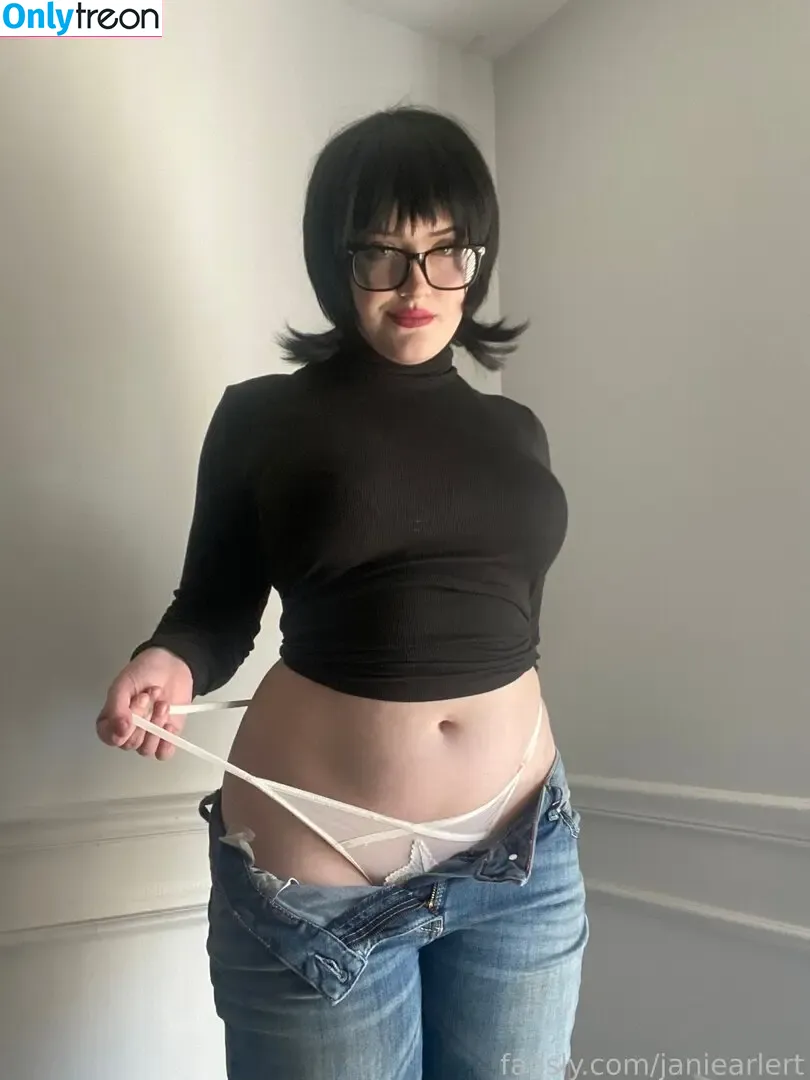 janiearlert nude photo #0040 (janiearlert)