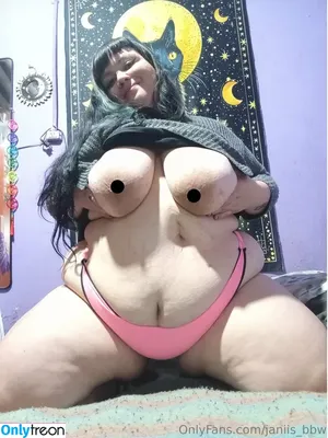 janiis_bbw / fatangryblackgirl nude photo #0209