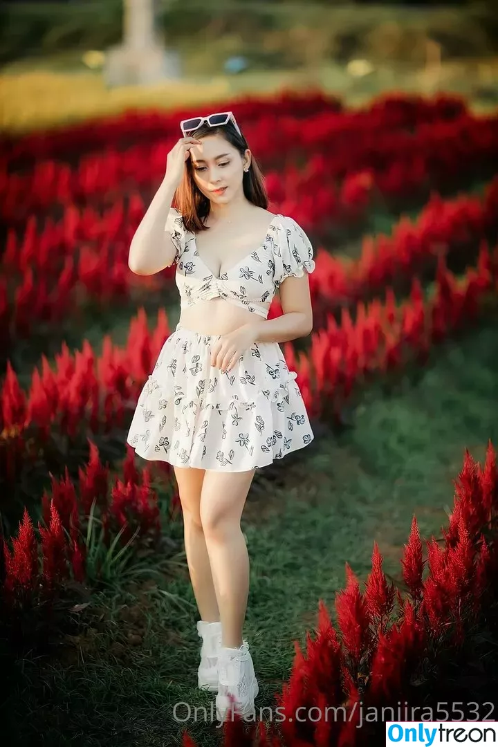 janjira5532 nude photo #0025 (janjira_jujang)