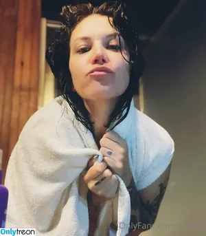  nude photo #0009