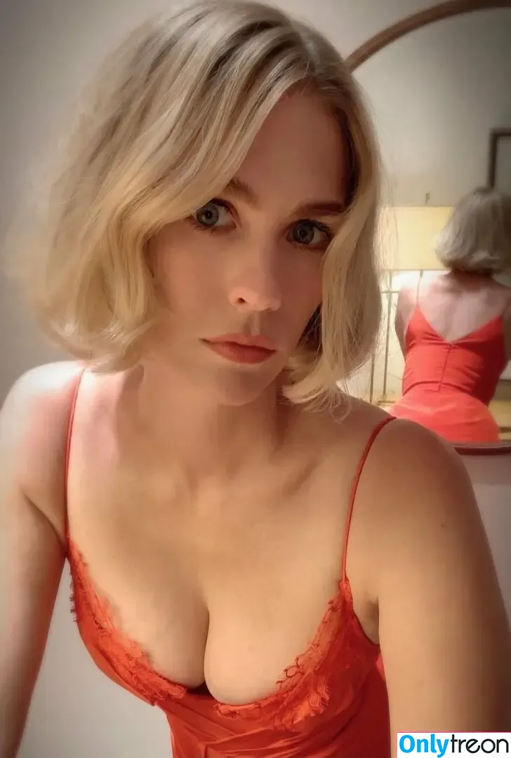 January Jones nude photo #0323 (januaryjones)
