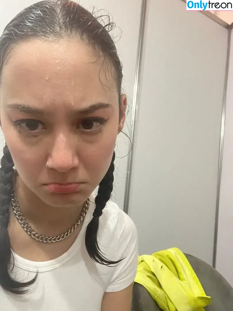Japanese Breakfast nude photo #0092 (Michelle Zauner / jbrekkie)