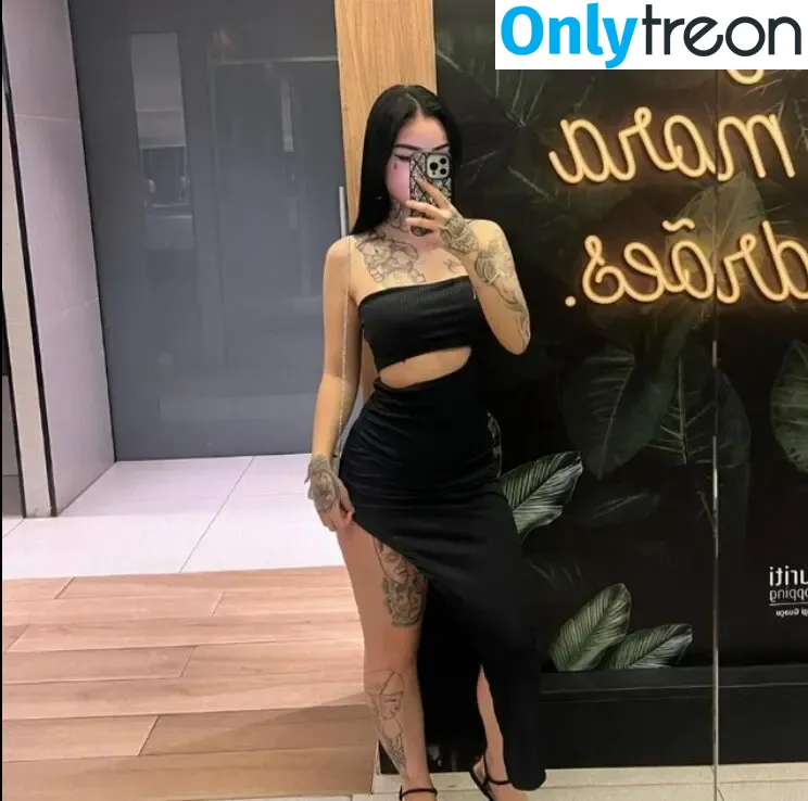 Japasiq nude photo #0005 (ninaq_sg)