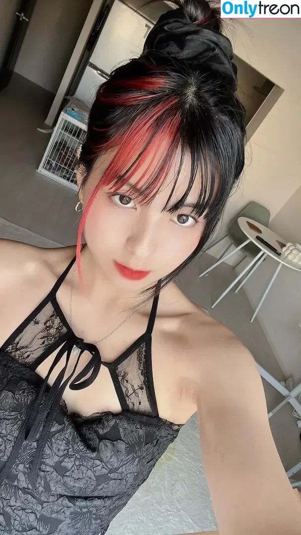 Japeruana nude photo #0046 (Japeruana)