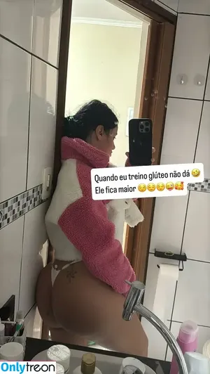 Jaqueline Gomes / JaqGomesOficial / jaquehiperxy / jaquelinegomescp nude photo #0005
