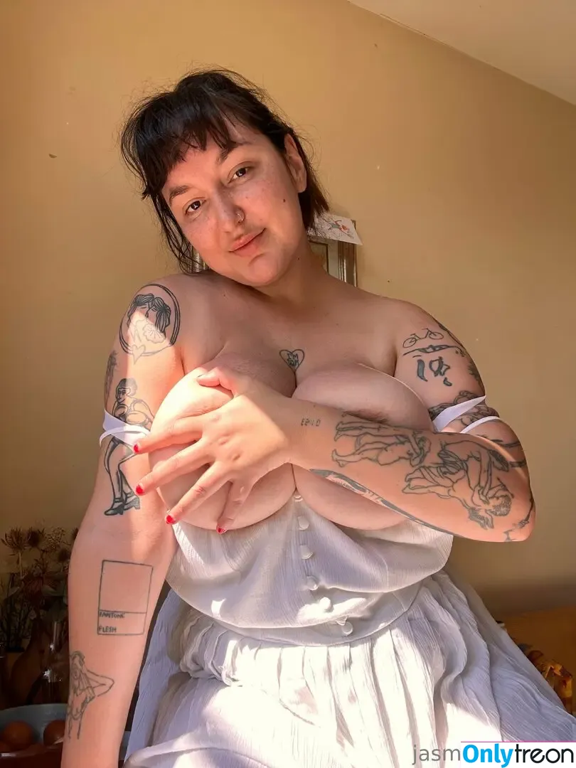 jas.monroe nude photo #0476 (jasminemonroetv)