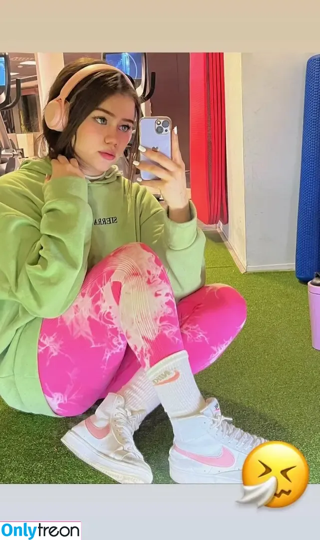 jasmin.reyeshn nude photo #0220 (jasmin.reyeshn)