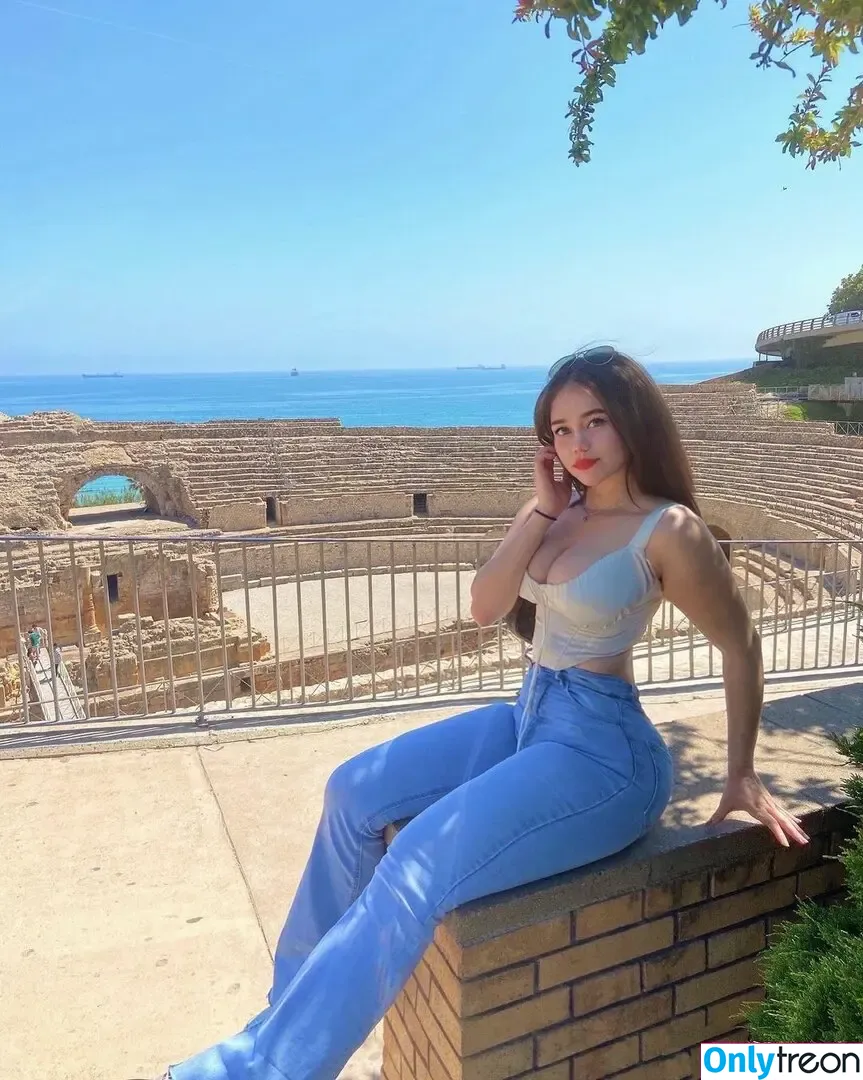 jasmin.reyeshn nude photo #0222 (jasmin.reyeshn)