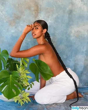 Jasmine Chola / Jasmine Blandford / jasmine.chola nude photo #0006