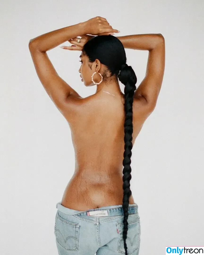 Jasmine Chola nude photo #0017 (Jasmine Blandford / jasmine.chola)